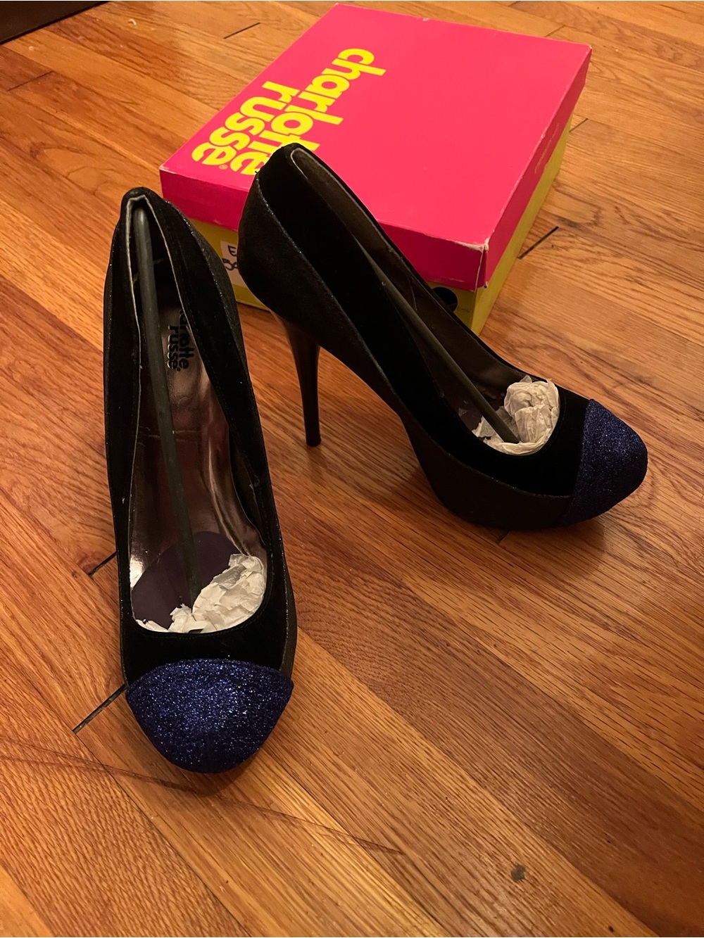 Charlotte Russe Black Pumps with Navy Glitter Cap Toe